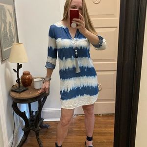 SPLENDID sz S 100% tencel Blue & white striped knee length V-neck soft dress
